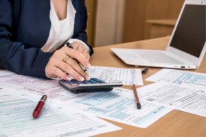 Settembre ricco per i pensionati, l'INPS pubblica le tabelle, tutti i dettagli sugli aumenti