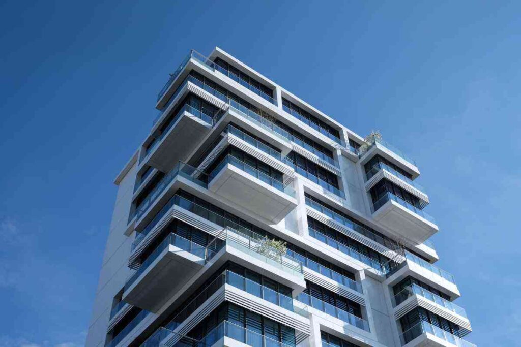 Ristrutturazione condominio, ti spettano (davvero) le spese? tutta la verità
