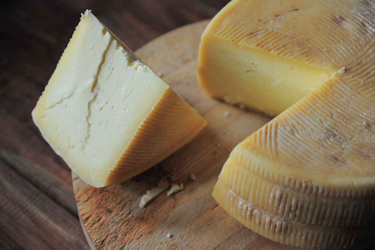 Formaggio ritirato dal commercio, gettalo subito se l’hai acquistato, tutti i dettagli